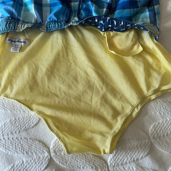 EUC Tommy Bahama size Small men’s swim trunks. Blue plaid. Drawstring. Pockets - Picture 8 of 8